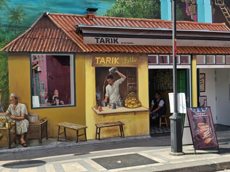 Tarik – Roti Bakar and Teh tarik near bugis